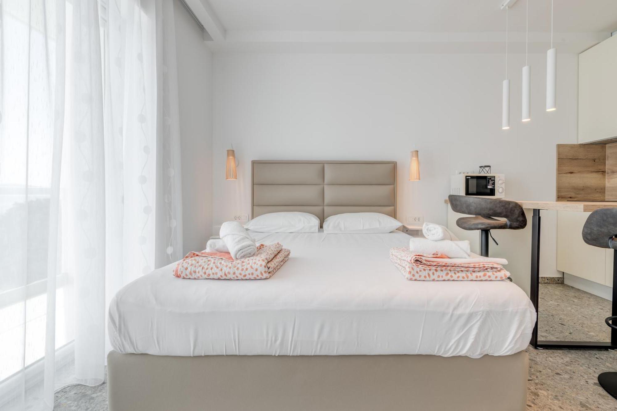 Deluxe Seaview Villa Kennedy III Mimice Kültér fotó